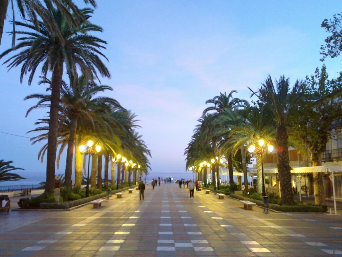 Villa Angela Nerja Eksteriør bilde